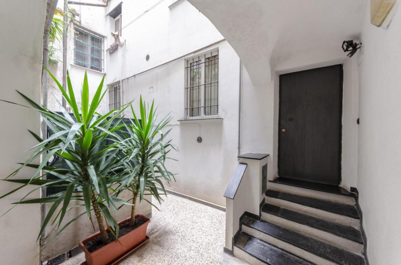Joivy Warm Family Flat For 9, Near Porto Antico Apartman Genova Kültér fotó